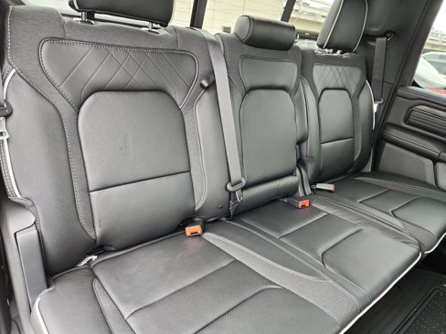 New 2025 RAM 1500 Limited image 18