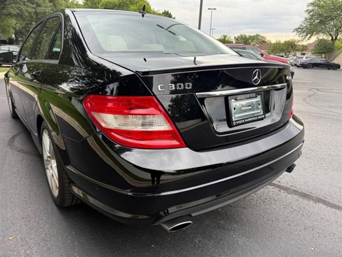 Used 2011 Mercedes-Benz C 300 4MATIC Sedan image 39