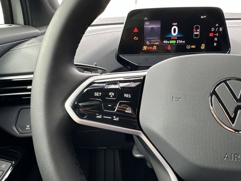 New 2025 Volkswagen ID.4 Pro image 20