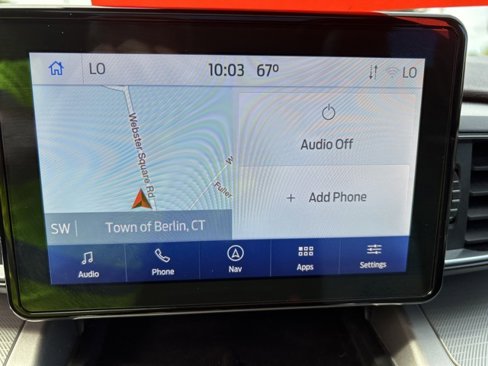 Used 2022 Ford Explorer XLT w/ Equipment Group 202A image 21