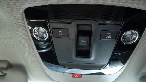 Used 2024 Kia Sportage SX image 17