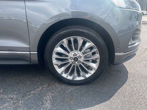 Used 2024 Ford Edge Titanium w/ Titanium Elite Package image 6