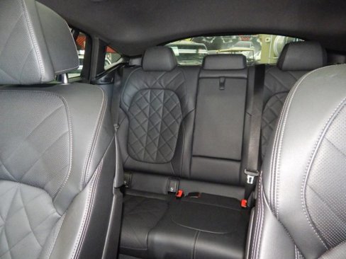 Used 2025 BMW X6 xDrive40i image 30