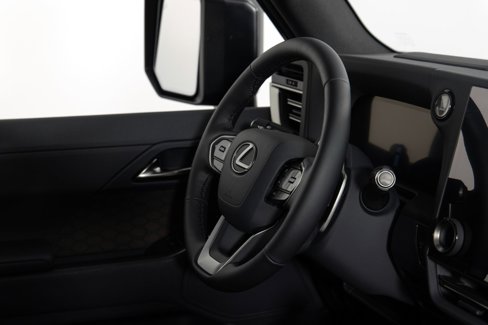 Used 2025 Lexus GX 550 image 27