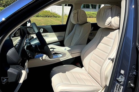 New 2026 Mercedes-Benz GLS 450 4MATIC image 9