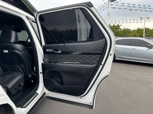 Used 2022 Hyundai Palisade Calligraphy image 15