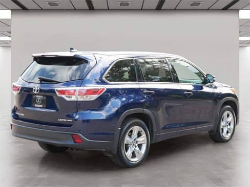 Used 2016 Toyota Highlander Limited Platinum image 5