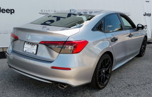Used 2024 Honda Civic Sport image 9