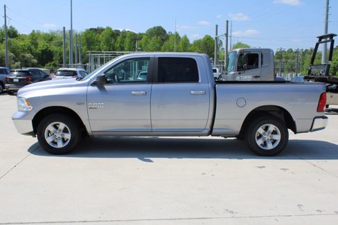 Used 2019 RAM 1500 Classic SLT image 3