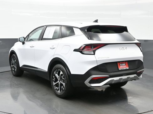 Used 2023 Kia Sportage EX image 4