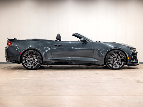 Used 2018 Chevrolet Camaro ZL1 image 11