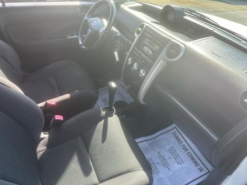 Used 2006 Scion xB image 13