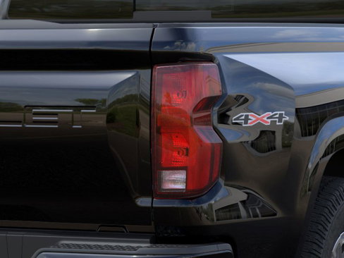 New 2025 Chevrolet Colorado LT w/ LT Convenience Package image 34