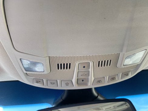 Used 2019 Ford Edge Titanium w/ Cold Weather Package image 17