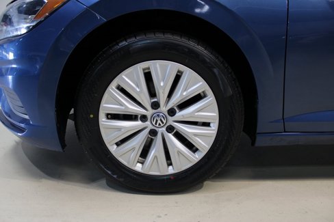 Used 2020 Volkswagen Jetta S w/ Driver Assistance Package image 9