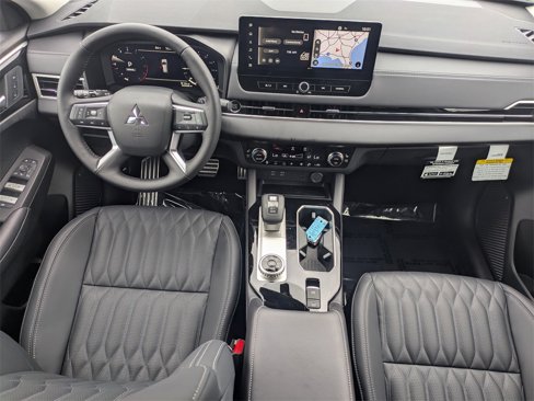 New 2025 Mitsubishi Outlander SEL image 16