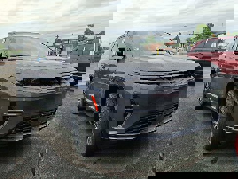 New 2025 Jeep Wagoneer Limited image 1
