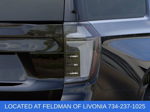 New 2026 Chevrolet Suburban Z71 image 11