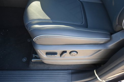 New 2025 INFINITI QX80 Luxe image 32