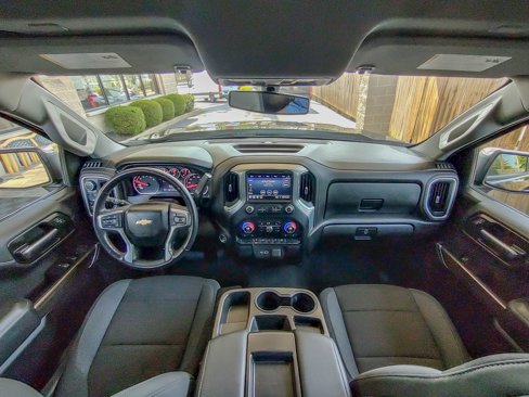 Used 2022 Chevrolet Silverado 1500 LT w/ Work Truck Package image 2