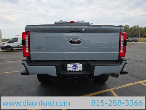New 2026 Ford F250 4x4 Crew Cab Super Duty image 3