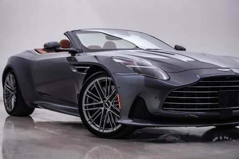 New 2025 Aston Martin DB12 Convertible image 2