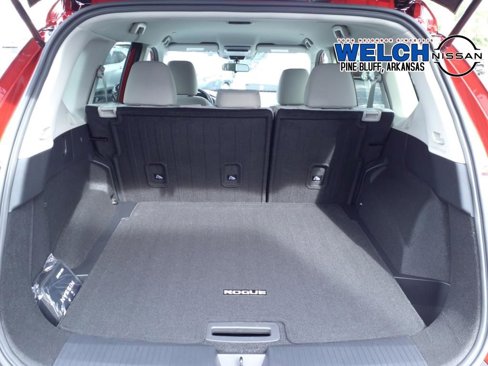 Used 2023 Nissan Rogue SV image 7