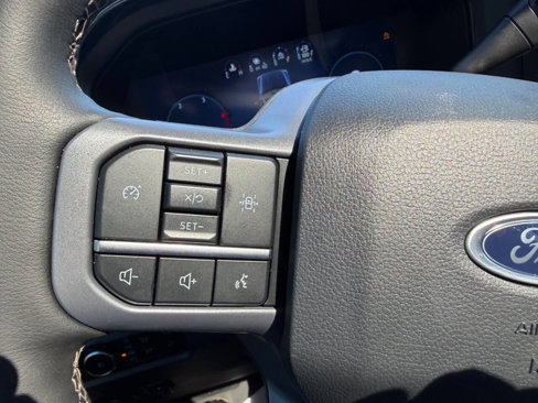 Used 2025 Ford F350 Lariat w/ Tremor Off-Road Package image 15