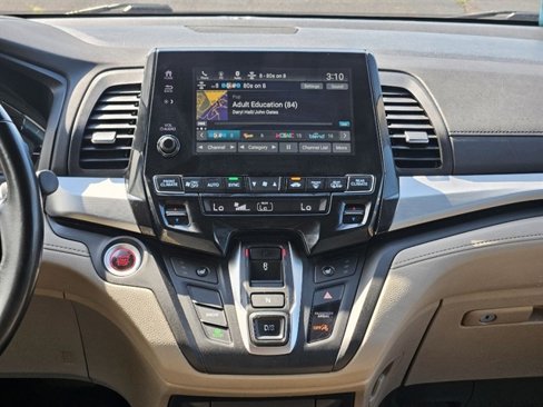 Used 2018 Honda Odyssey EX-L image 20