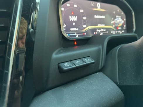 Used 2024 GMC Sierra 2500 Denali w/ Denali Reserve Package image 48