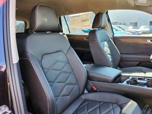 New 2026 Volkswagen Atlas SE image 18