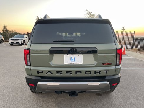 Used 2026 Honda Passport TrailSport image 5