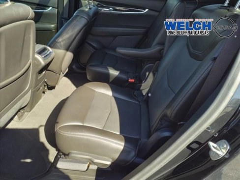 Used 2021 Cadillac XT6 Premium Luxury image 9