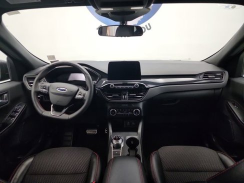 Used 2024 Ford Escape ST-Line image 17
