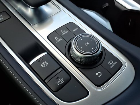 New 2026 INFINITI QX60 Luxe image 17