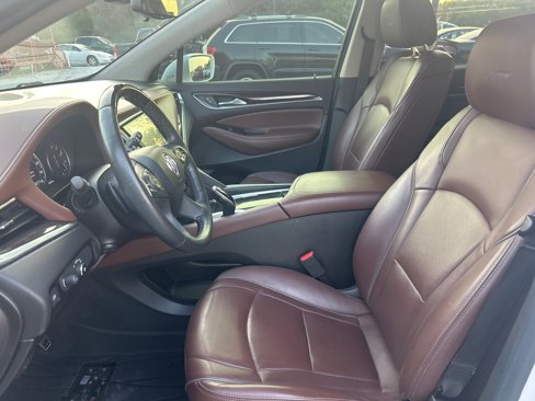 Used 2020 Buick Enclave Avenir w/ Avenir Technology Package image 8