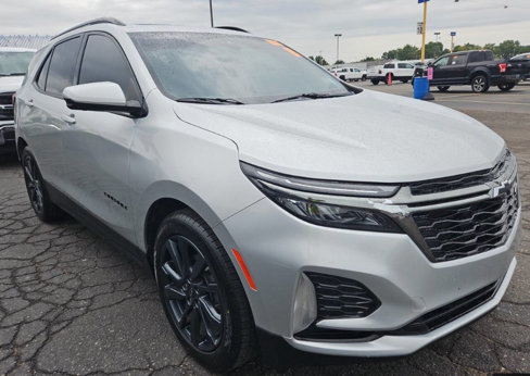Used 2022 Chevrolet Equinox RS w/ RS Leather Package image 4