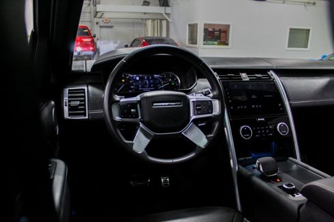 Used 2023 Land Rover Discovery HSE R-Dynamic image 25