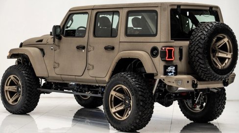 Used 2025 Jeep Wrangler Sport image 4