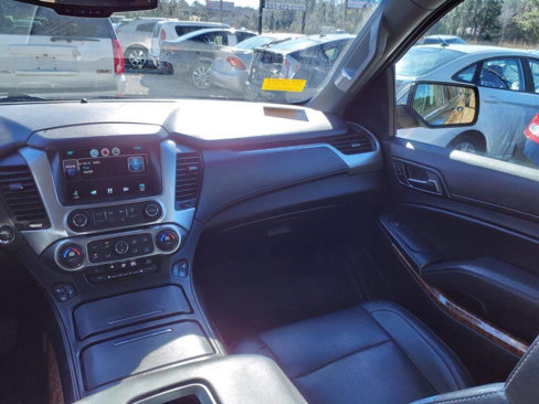 Used 2015 Chevrolet Suburban LTZ image 11