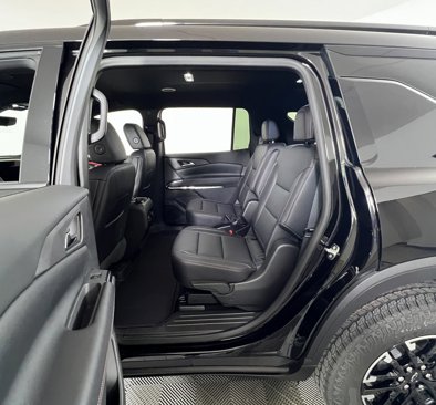 New 2026 Chevrolet Traverse Z71 image 9