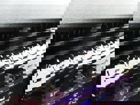 New 2025 Jeep Grand Cherokee Altitude image 19