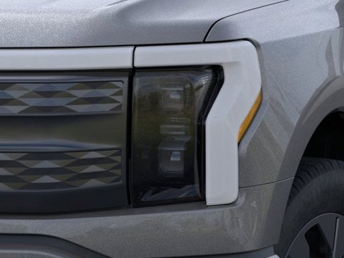 New 2025 Ford F150 Lightning Lariat image 18