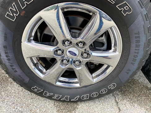 Used 2018 Ford F150 XLT w/ Equipment Group 302A Luxury image 10