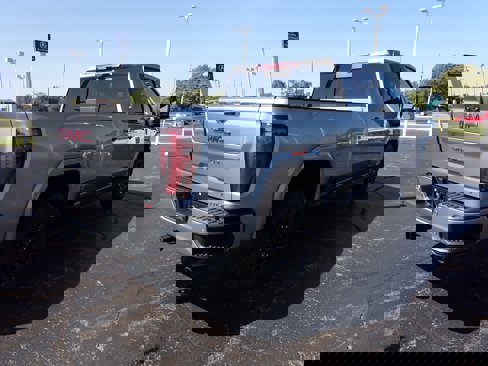 New 2026 GMC Sierra 2500 AT4 w/ AT4 Premium Plus Package image 9