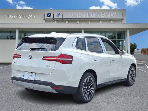 Used 2026 BMW X3 xDrive30 w/ Premium Package image 4