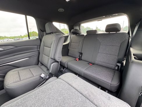 New 2026 Chevrolet Traverse LT w/ Driver Confidence Package image 10
