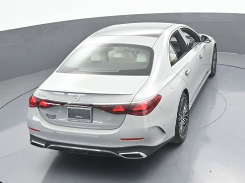 Used 2025 Mercedes-Benz E 350 Sedan image 61
