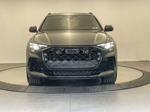New 2025 Audi RS Q8 performance image 10