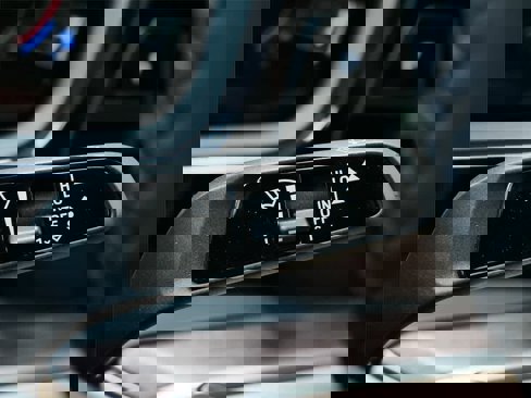 New 2025 Porsche Cayenne Coupe image 22